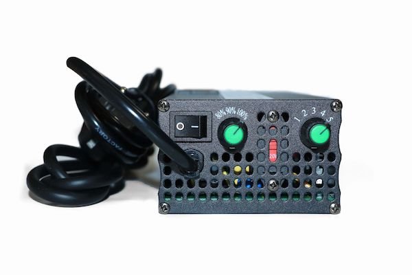 2 60V 5Ah Schnellladegerät – Minimotors
