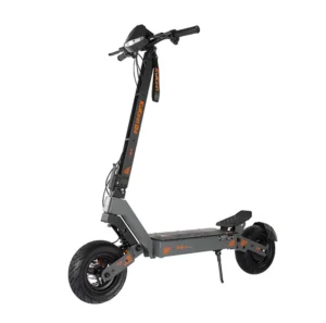 1 KuKirin G4 2000-W-Motor, 70 km/h, 75 km Reichweite, 11″-Schlauchlos-Offroad-Reifen. Lieferung in die Schweiz.