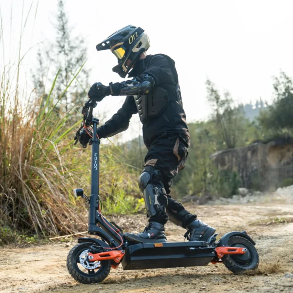 Joyor T6E Elektroroller, 500 Watt, Höchstgeschwindigkeit 20 km/h