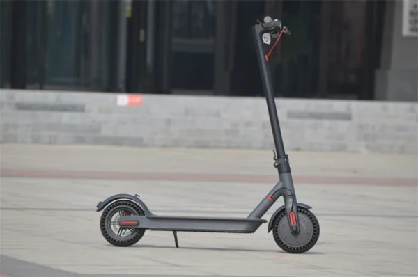 7 E-Scooter M365